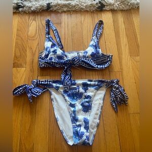 Prettylittlething NWOT Bikini